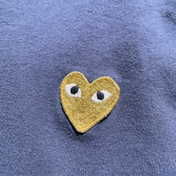 Comme Des Garçon PLAY Navy Blue Gold Heart Size XL - Picture 3 of 5